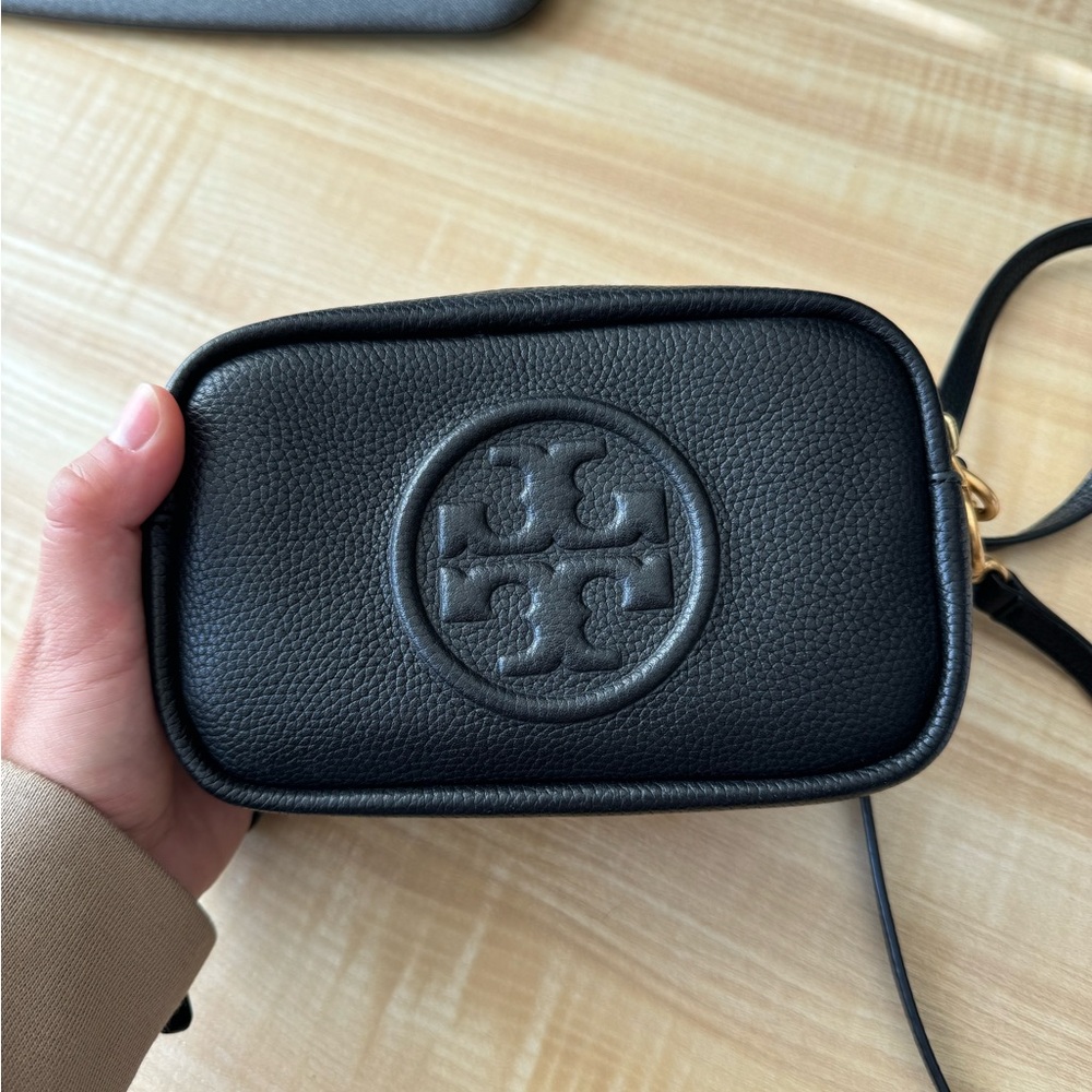 Authentic Tory Burch Mini Miller Crossbody in Black